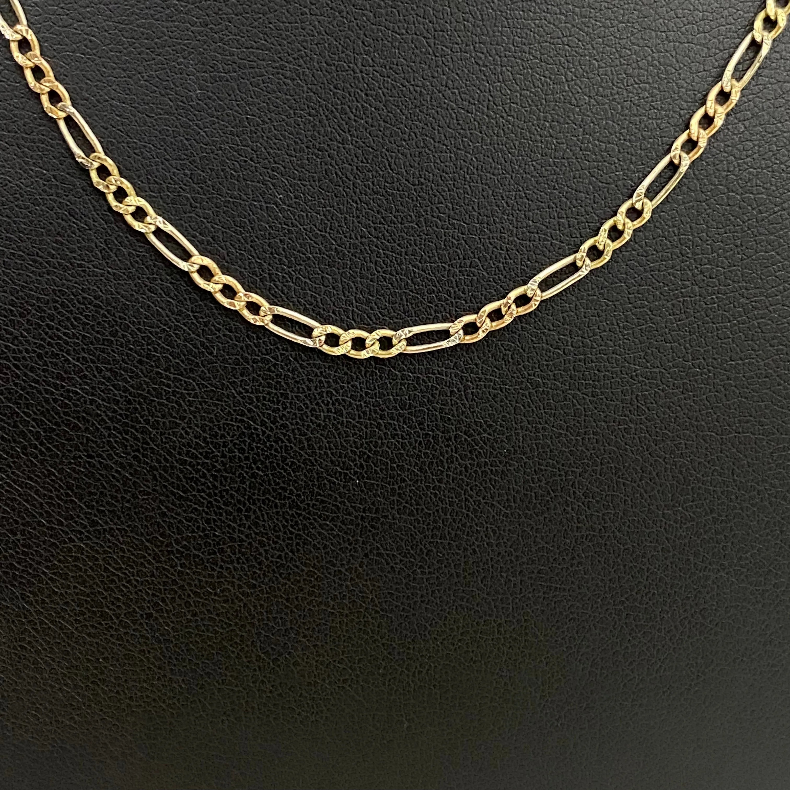 14K Three Colour Gold Figaro Chain Diamond Cut / 2.2gr / 2.4mm / 16in