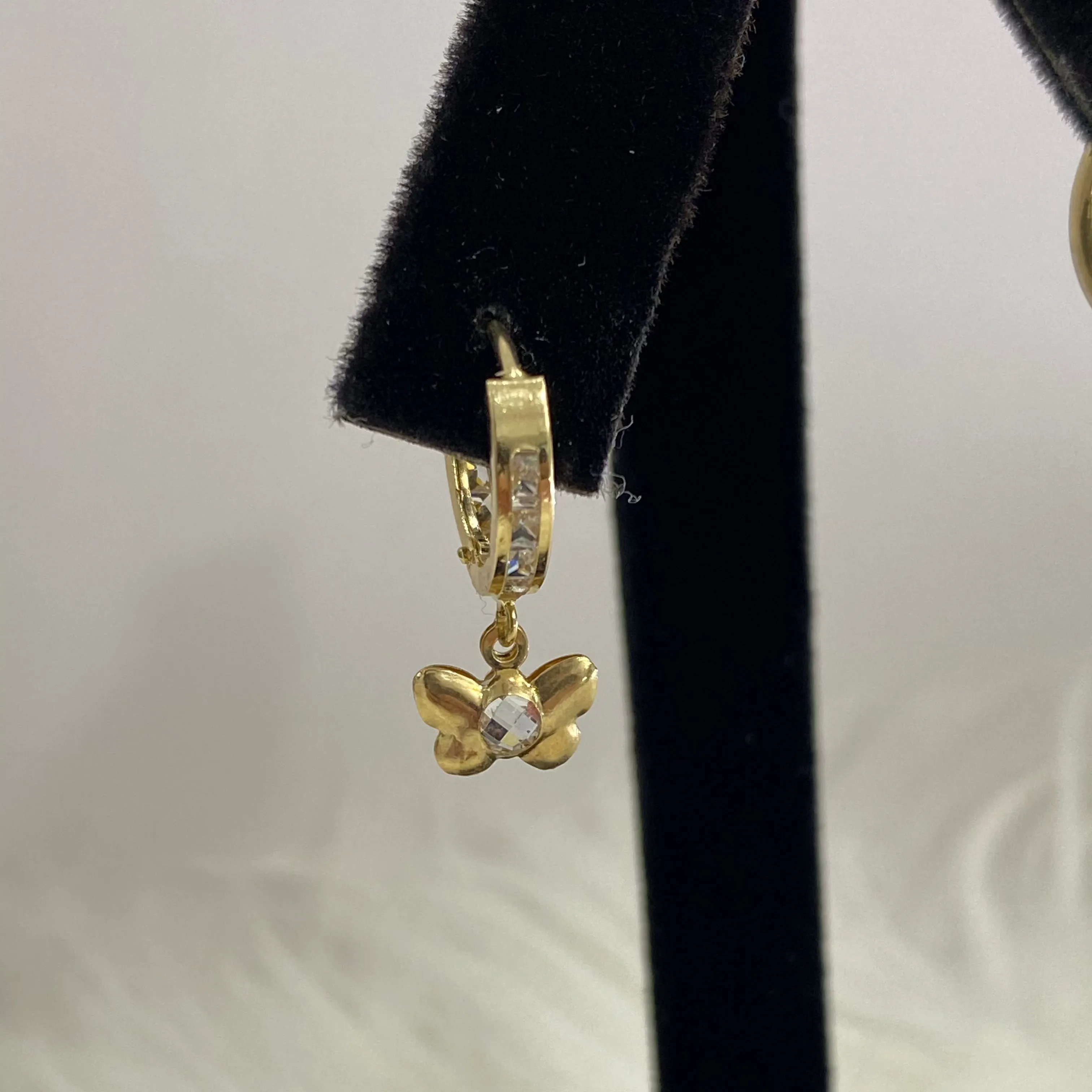 14K Yellow Gold Diamond Butterfly Hoop Earrings 0.54Ct / 1.8gr