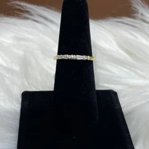 14K Yellow Gold Diamond Fashion Engagement Ring Ct Dia / 1.7gr / Size 7