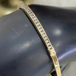 14K Yellow Gold Luxury Bangle Bracelet With Diamond / 11.7gr / 2.5mm / SIZE 16in