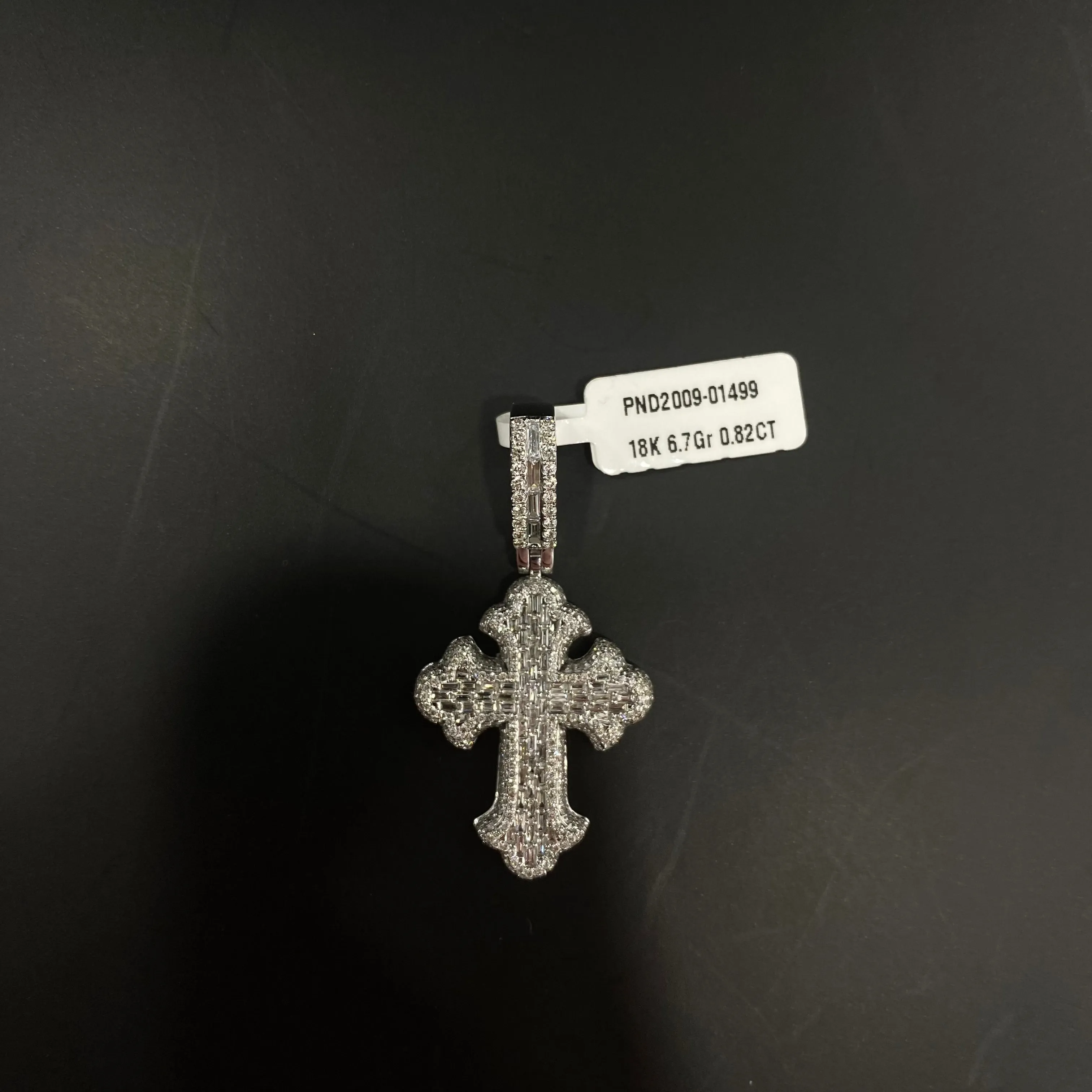 18K Yellow Gold Cross Pendant With Diamond 0.82Ct / 6.7gr