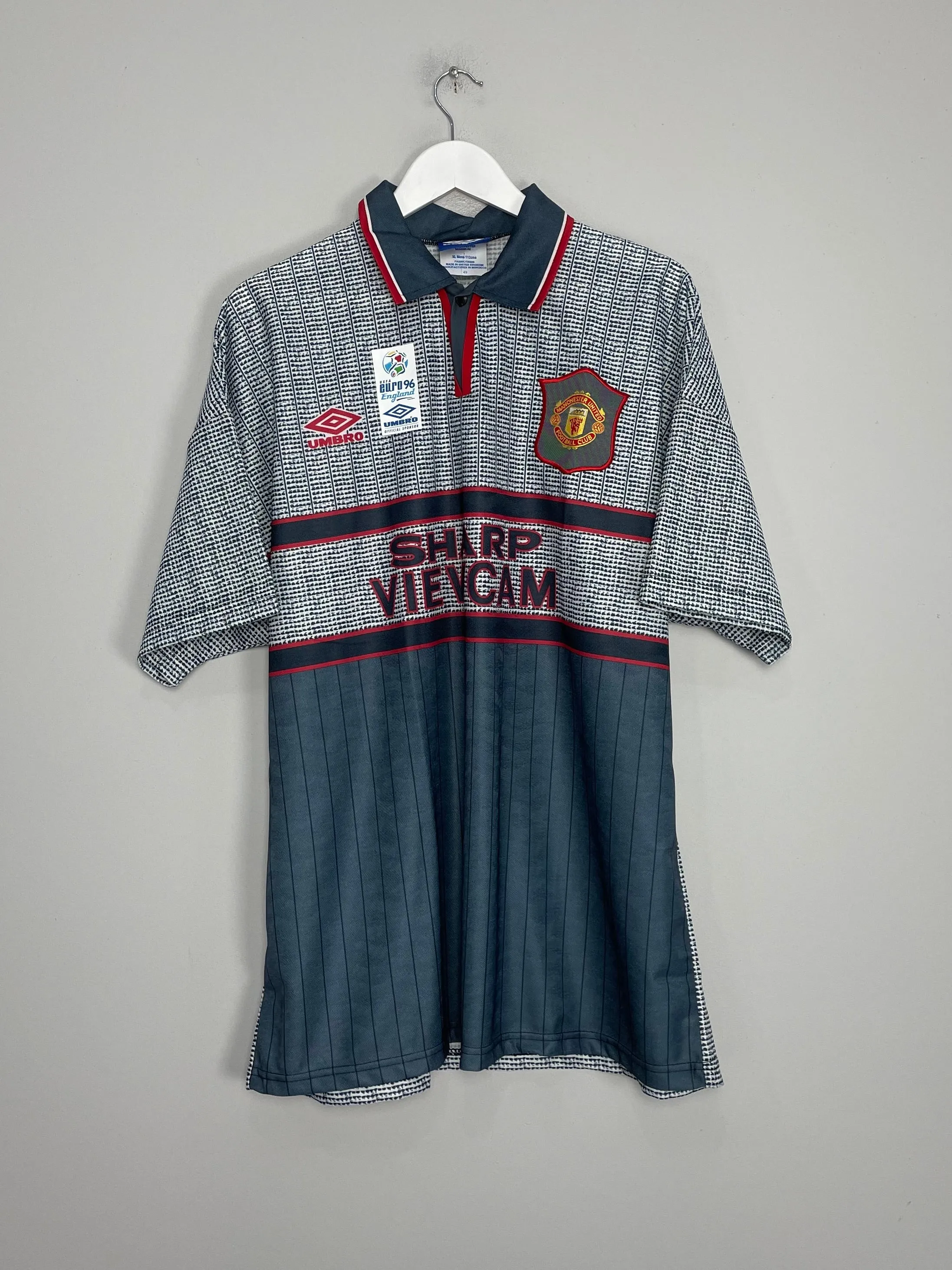 1995/96 MANCHESTER UNITED CANTONA #7 *BNWT* AWAY SHIRT (XL) UMBRO