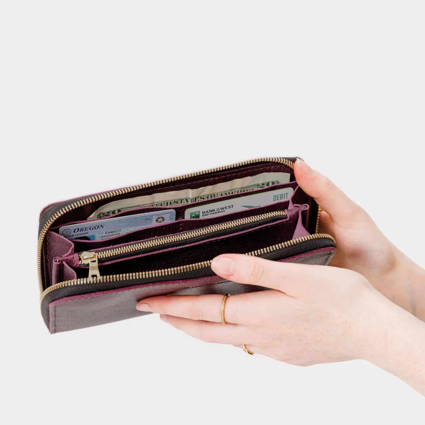 Accordion Zip Wallet