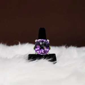 Amethyst Ring 18K White Gold With Sapphire / 30.3gr / Size 10