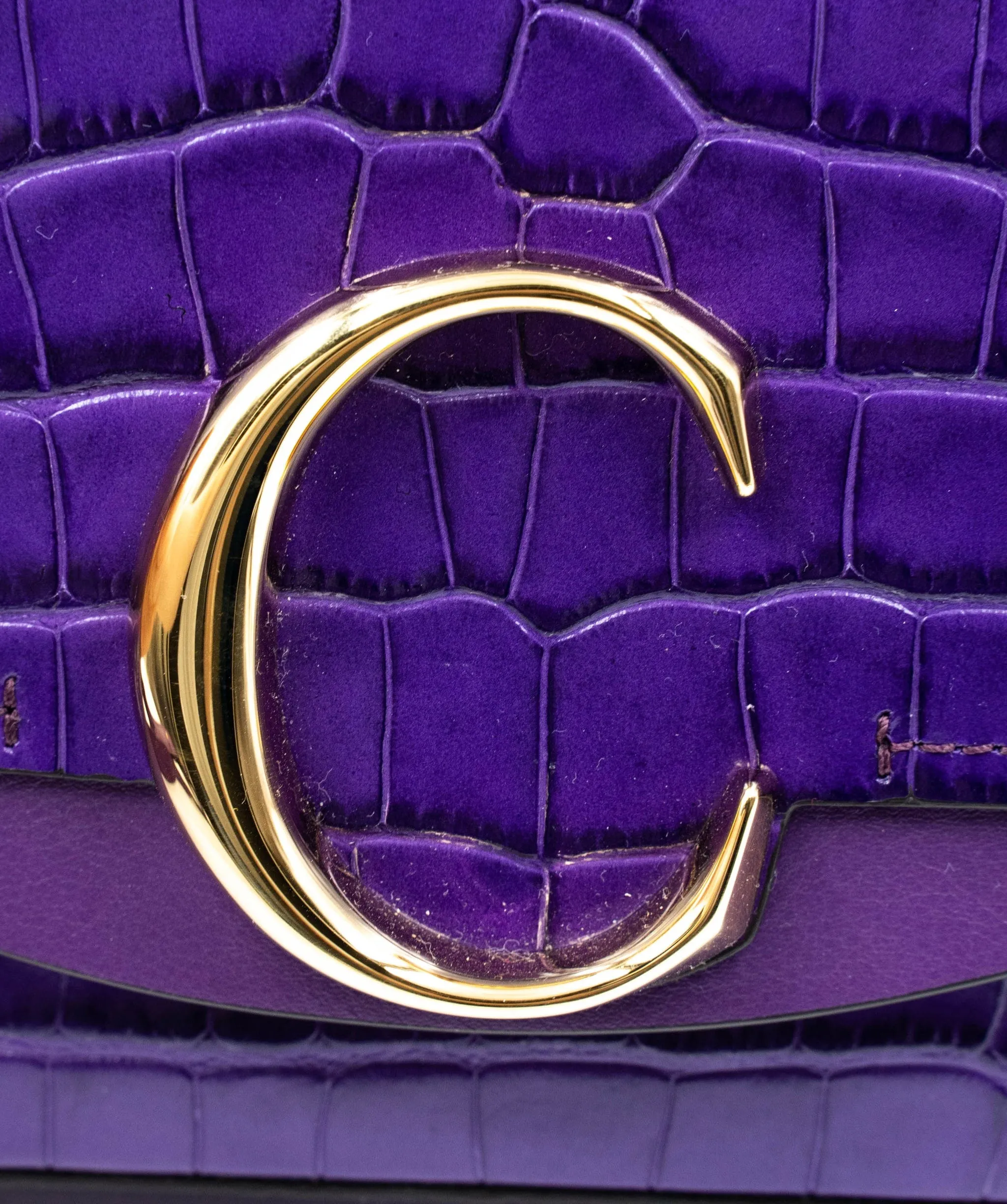 Chloe mini C bag in embossed croc, in nightfall purple colour. AJL0017