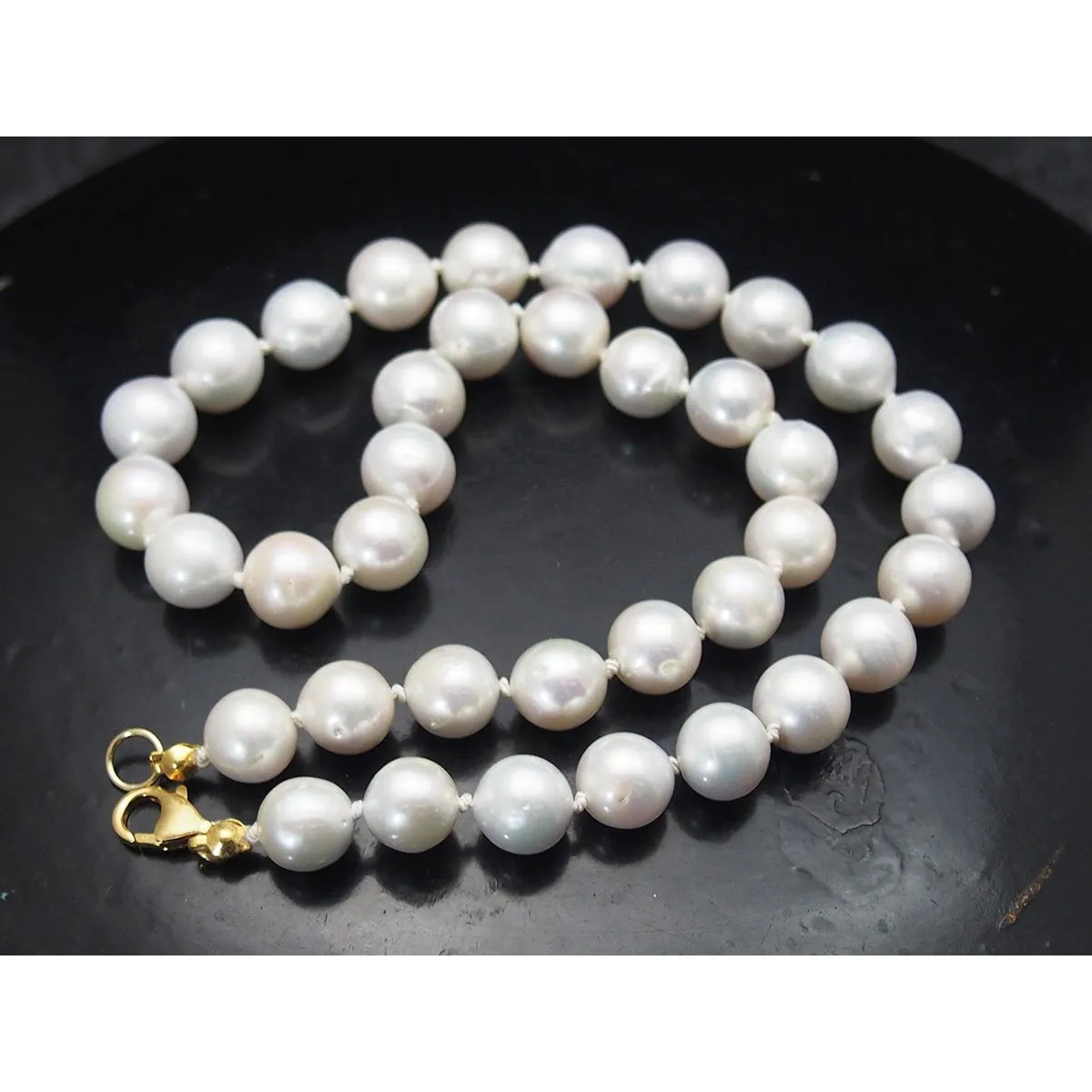 Fresh Water Pearl Choker Necklace with Gold Filled Trigger Clasp