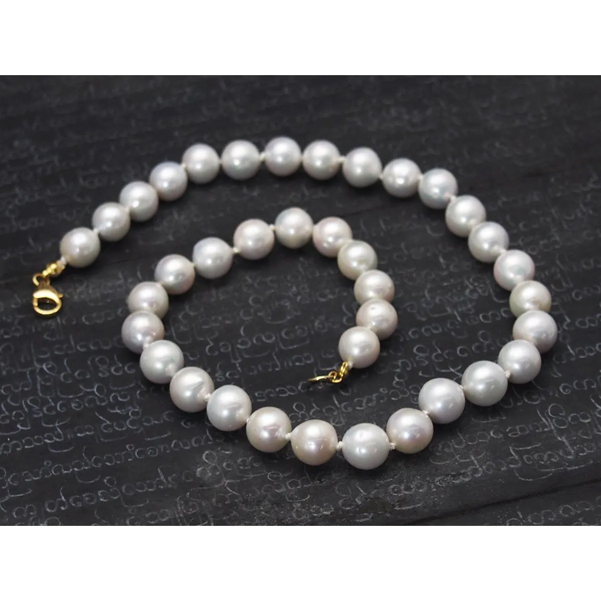 Fresh Water Pearl Choker Necklace with Gold Filled Trigger Clasp