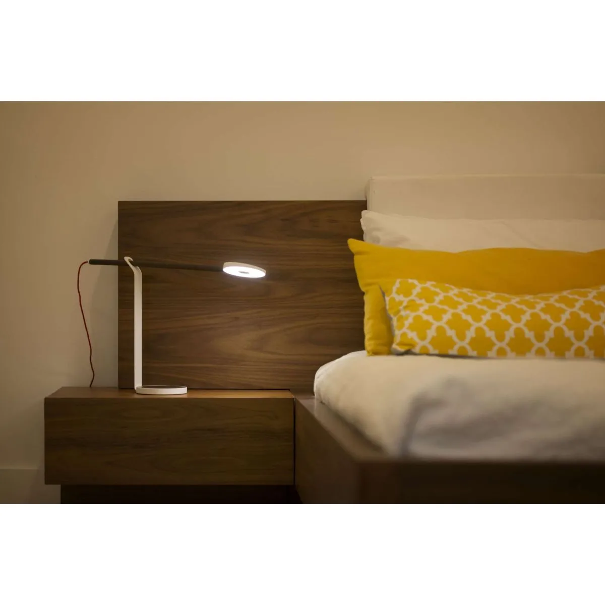 Gravy White Oak and Matte White Contemporary LED Desk Lamp