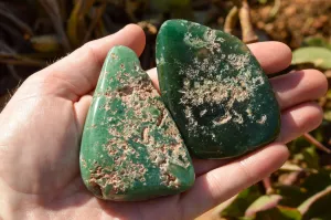 Polished Emerald Mtorolite Galet-Palm Stones x 12 From Mutorashanga, Zimbabwe