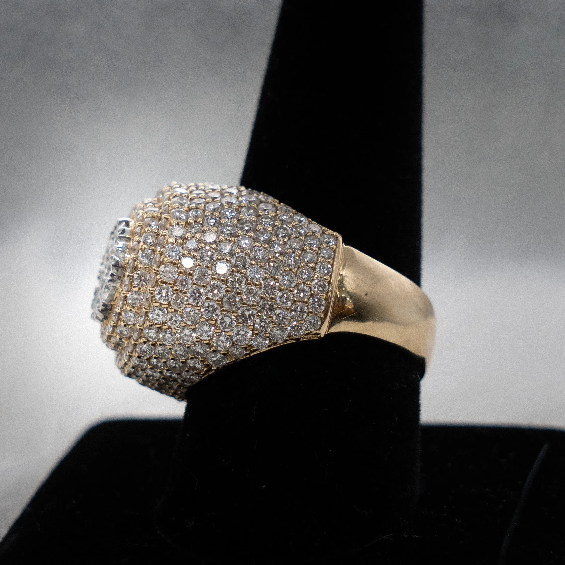 Round Diamonds Ring 14K Yellow Gold 6,75ct / 16.9gr / Size 10