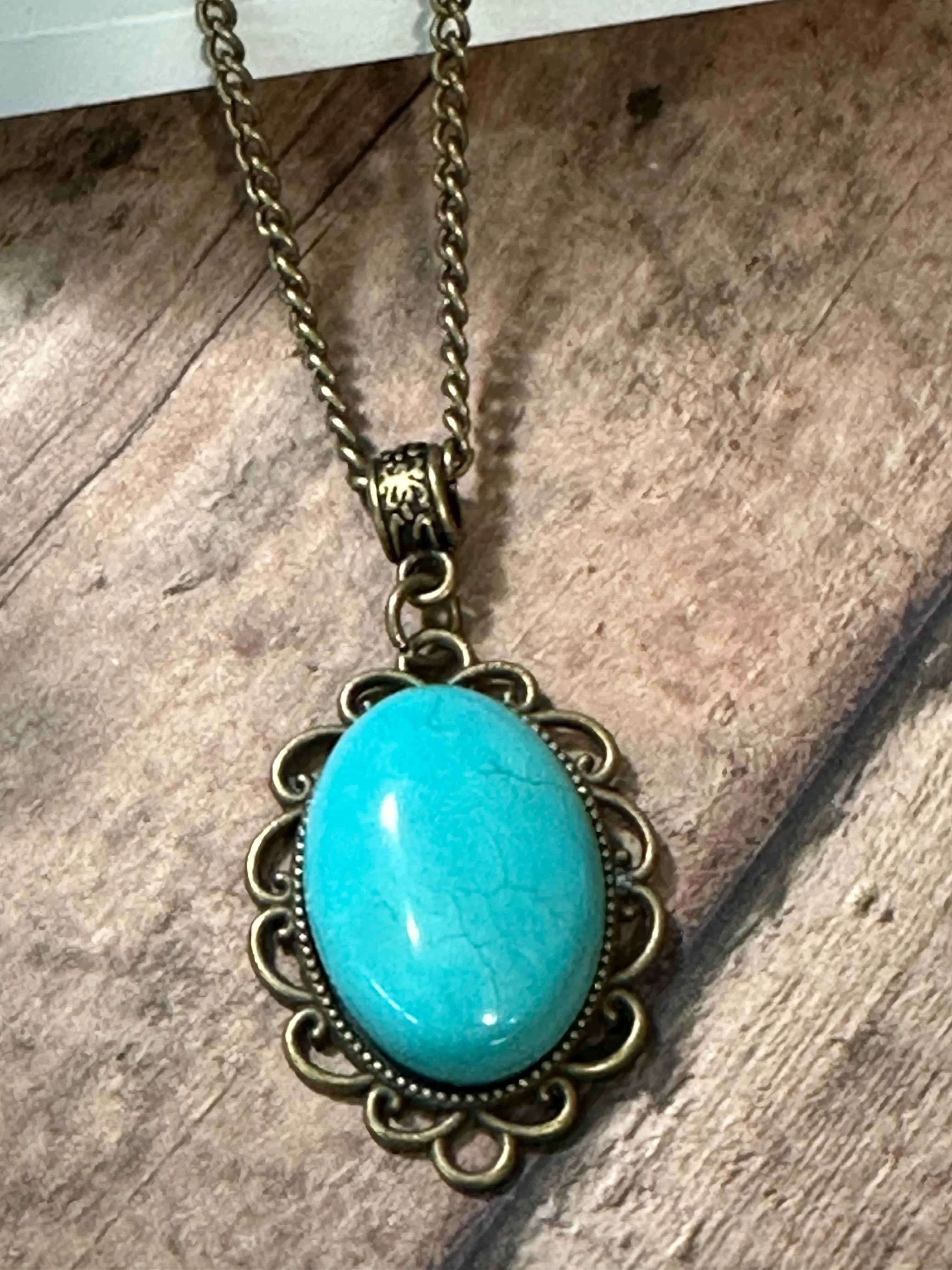 SEMI-PRECIOUS STONE Necklace