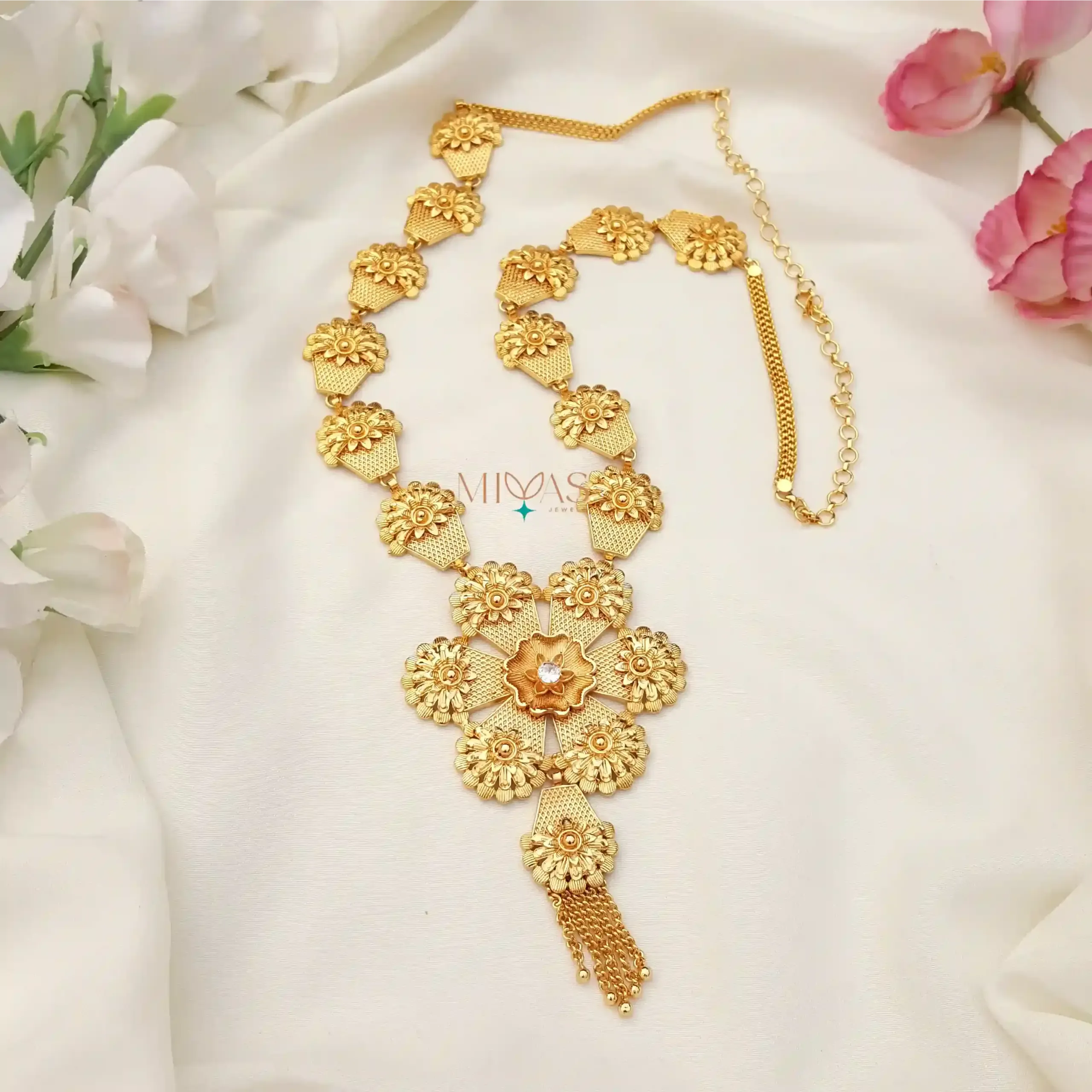 Unique Design Floral Gold Finish Haram