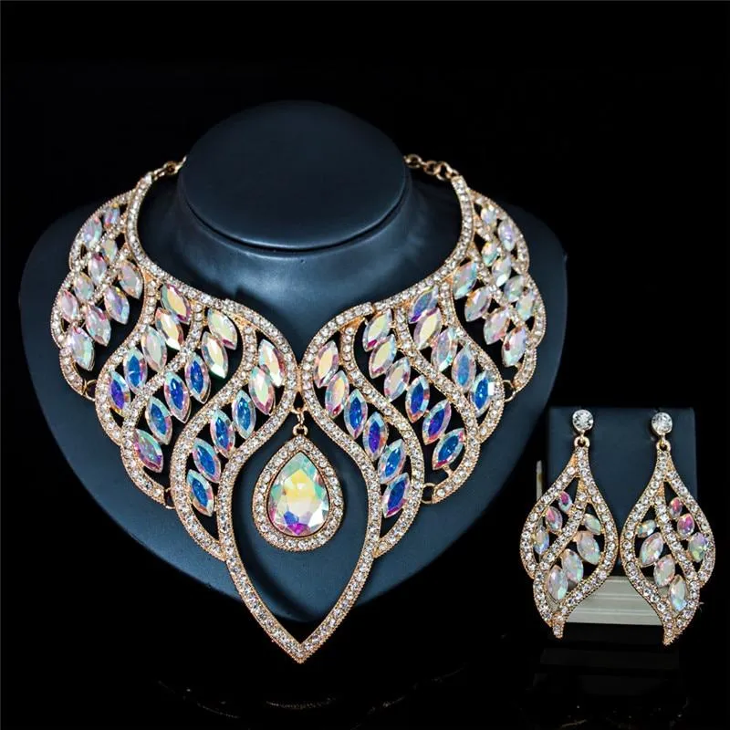 Women Luxury Fashion Waterdrop Crystal Necklace Earrings Set